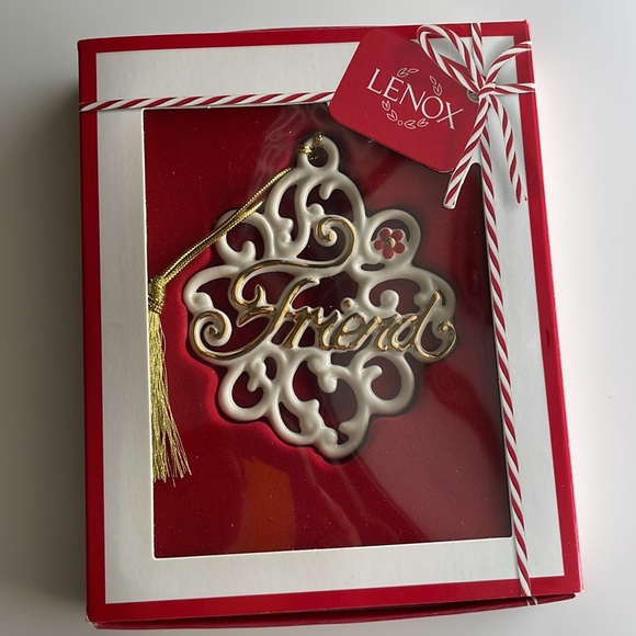 Lenox Friend Ornament - Picture 2 of 4